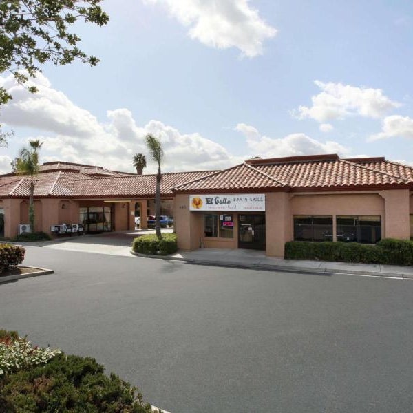 Days Inn by Wyndham Fontana / Rialto Thumbnail