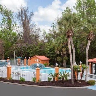 Baymont by Wyndham Lake City Thumbnail