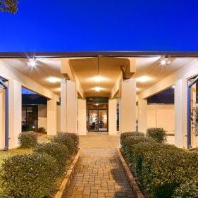 Best Western Crossroads Inn Thumbnail
