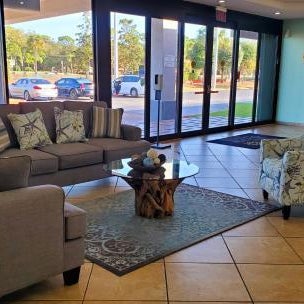 Vero Beach Inn & Suites Thumbnail