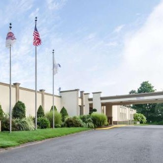 Blue - A Modern Hotel, an Ascend Collection Hotel Thumbnail