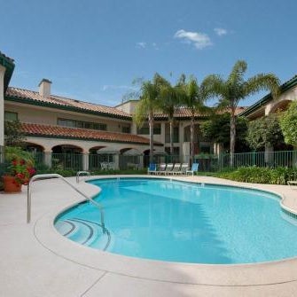 Best Western San Dimas Hotel & Suites Thumbnail