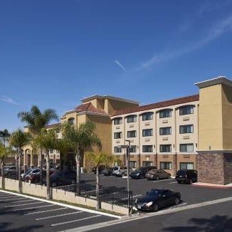 Holiday Inn Express San Diego South - National City By IHG Thumbnail