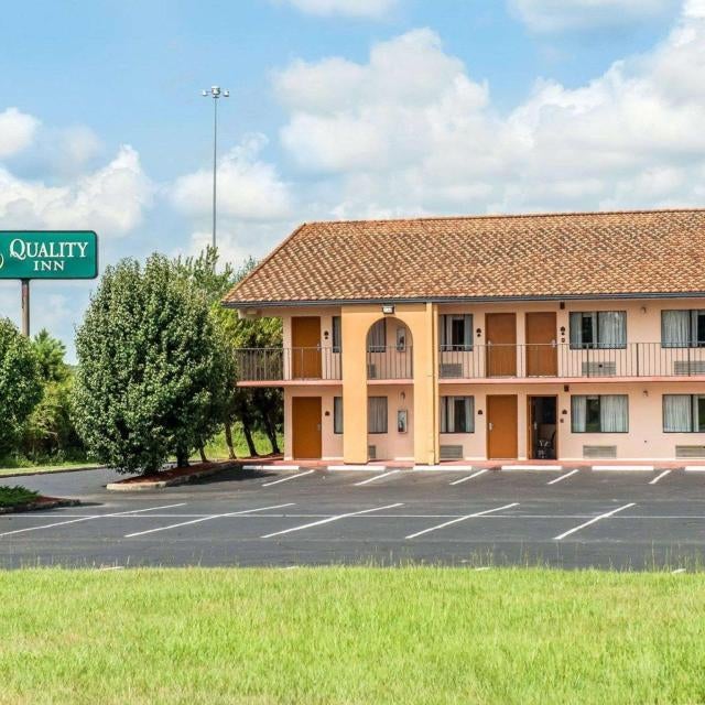Quality Inn Marianna Thumbnail