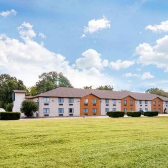 Quality Inn & Suites Metropolis I-24 Thumbnail