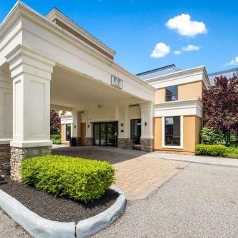The Crossroads Hotel - Newburgh Thumbnail