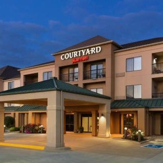 Courtyard by Marriott Bloomington Normal Thumbnail
