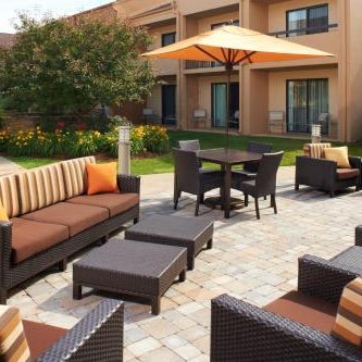 Courtyard by Marriott Rockford Thumbnail