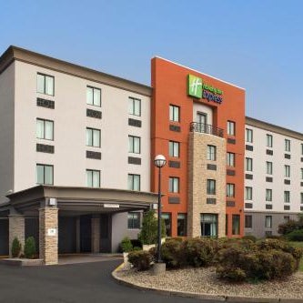 Holiday Inn Express Boston  Saugus By IHG Thumbnail