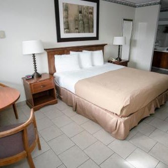 Pacific Inn Thumbnail