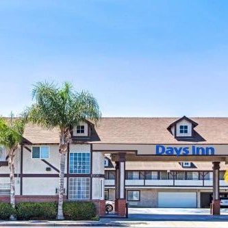 Cabana Inn & Suites Thumbnail