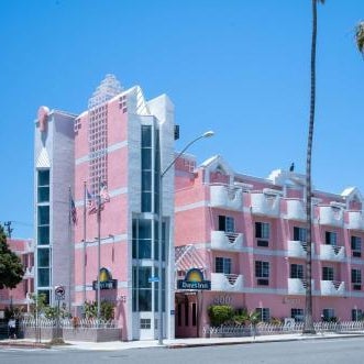 Days Inn by Wyndham Santa Monica Thumbnail