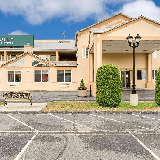 Quality Inn & Suites Northampton Thumbnail