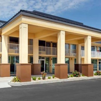 Quality Inn Saint Petersburg North-Tampa Bay Thumbnail