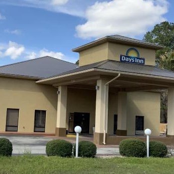 Days Inn by Wyndham Lake City I-10 Thumbnail