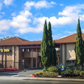 Days Inn by Wyndham Pinole Berkeley Thumbnail