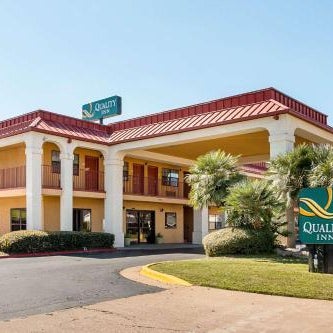 Quality Inn near Casinos and Convention Center Thumbnail