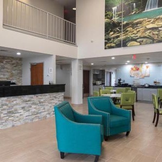 Quality Inn & Suites Thumbnail