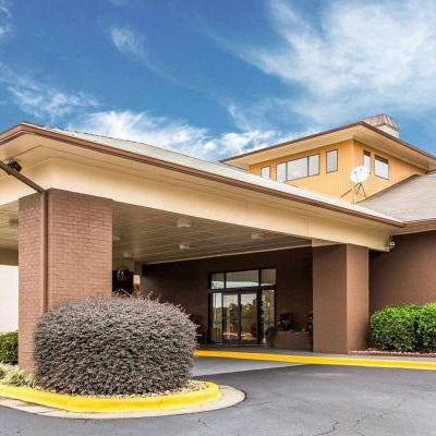 Quality Suites Hickory South Thumbnail