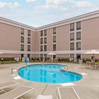 Comfort Inn University Thumbnail