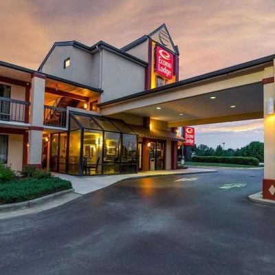 Econo Lodge South Garner Thumbnail