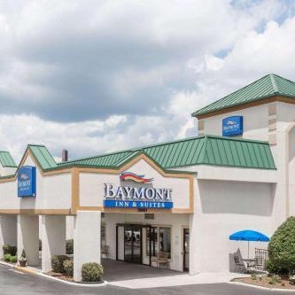 Baymont by Wyndham Greensboro/Coliseum Thumbnail