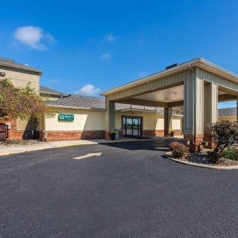 Quality Inn Upper Sandusky Thumbnail