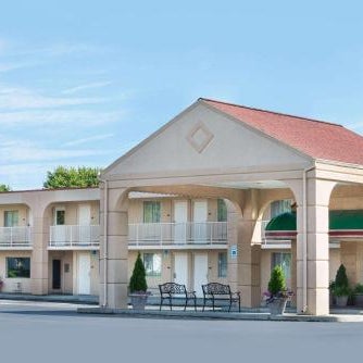 Baymont by Wyndham Sandusky Thumbnail