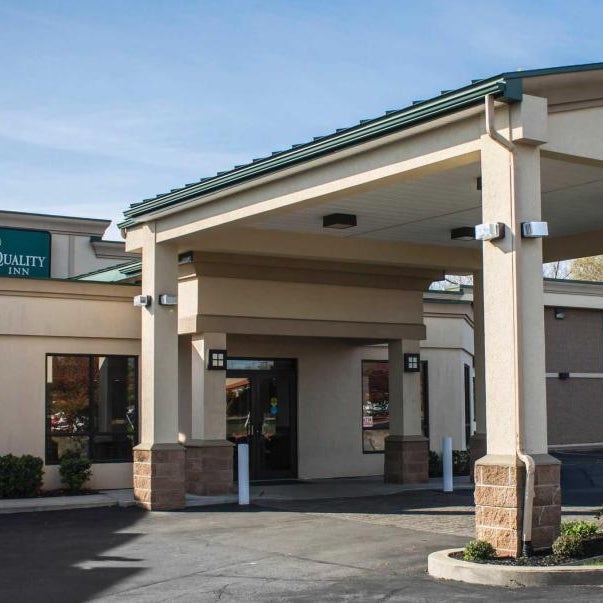 Quality Inn Dayton North - Vandalia Thumbnail