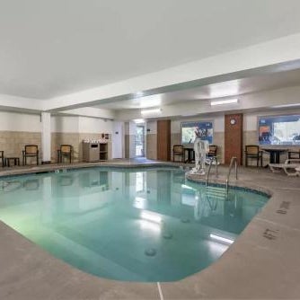 Comfort Suites Mason near Kings Island Thumbnail