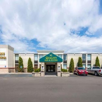 Quality Inn & Suites Mansfield Thumbnail