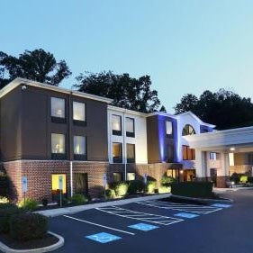 Holiday Inn Express Hotel & Suites West Chester By IHG Thumbnail