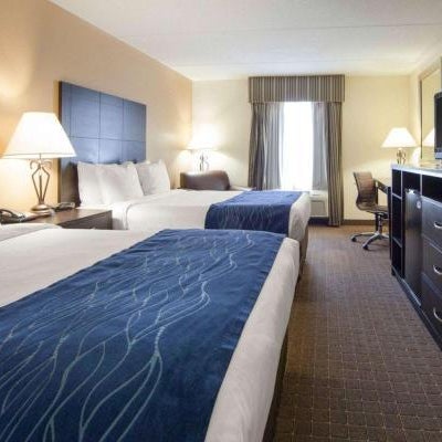 Comfort Inn Oak Ridge Thumbnail