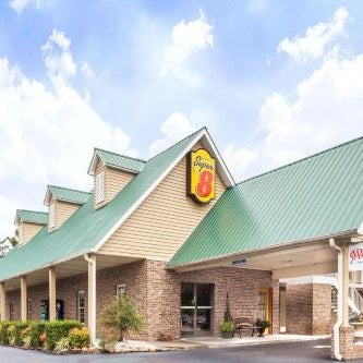 Super 8 by Wyndham Kingston Thumbnail