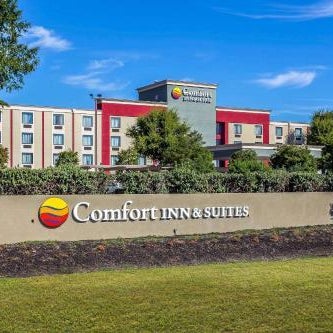 Comfort Inn & Suites Knoxville West Thumbnail