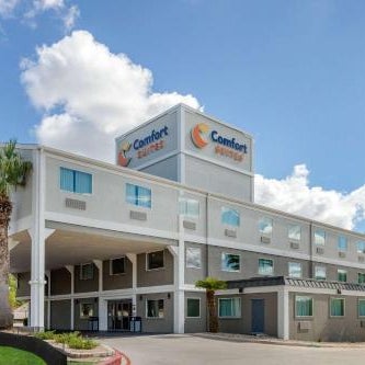 Comfort Suites Airport North Thumbnail