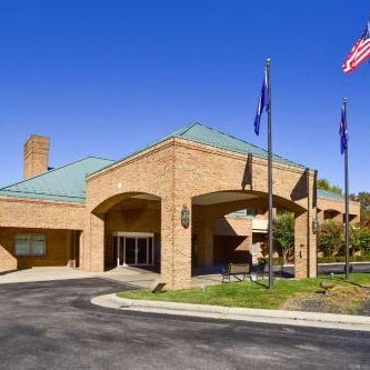 Comfort Suites Inn At Ridgewood Farm Thumbnail
