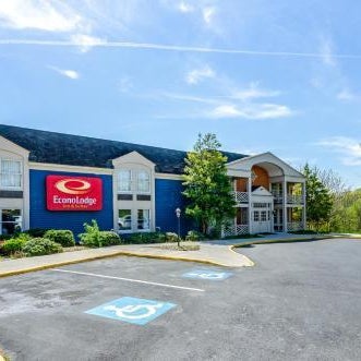 Econo Lodge Inn & Suites Radford-Blacksburg Area Thumbnail