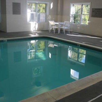 Country Inn & Suites by Radisson, Roanoke, VA Thumbnail