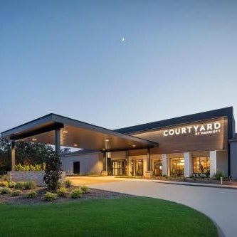 Courtyard by Marriott Dallas Addison/Midway Thumbnail