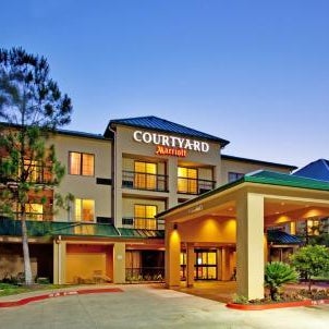 Courtyard by Marriott Houston The Woodlands Thumbnail