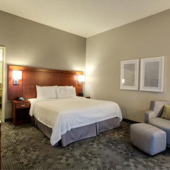Courtyard by Marriott McAllen Airport