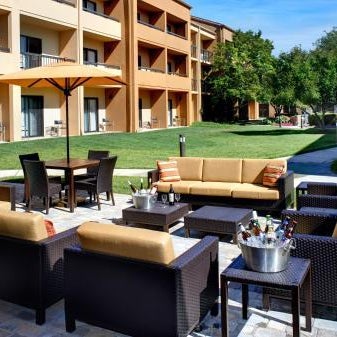 Courtyard by Marriott Toledo Airport Holland Thumbnail