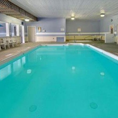Days Inn by Wyndham Alpena Thumbnail