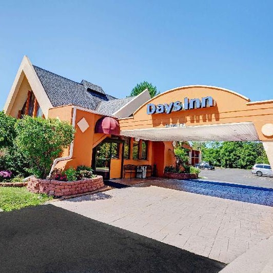 Days Inn by Wyndham Ann Arbor Thumbnail