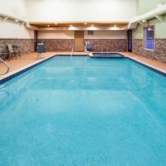 Days Inn by Wyndham Cadillac Thumbnail
