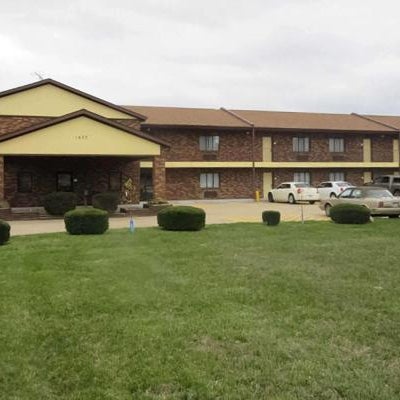 Quality Inn Farmington Thumbnail