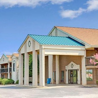 Days Inn by Wyndham Mooresville Lake Norman Thumbnail