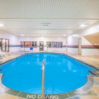 Days Inn by Wyndham Milan Sandusky South Thumbnail