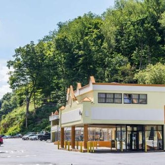 Days Inn by Wyndham Pittsburgh Thumbnail
